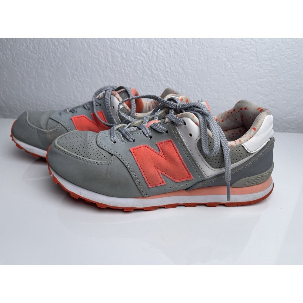 New Balance 574 Womens Gray Size‎ 5